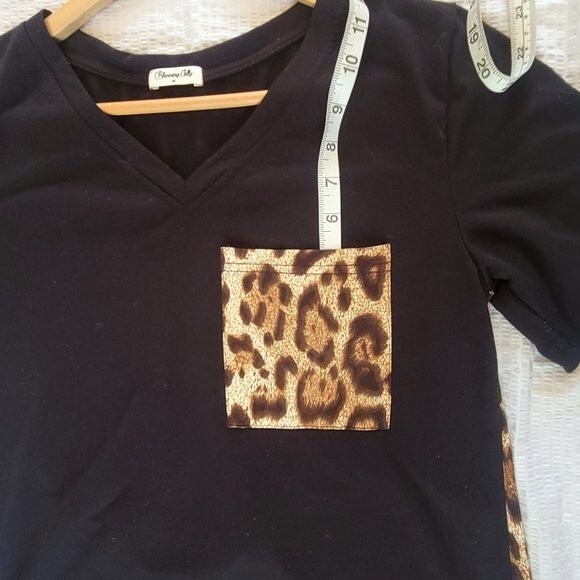 Blooming Jelly Black and Leopard Print Tee - Picture 10 of 11
